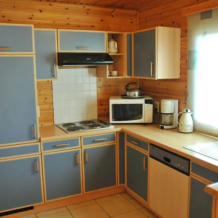Dom wakacyjny Peaceful In With Sauna